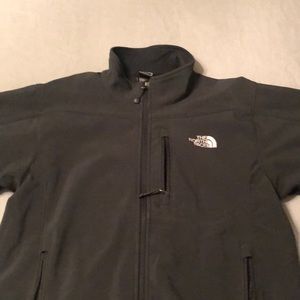 Great condition North Face jacket. Very warm!